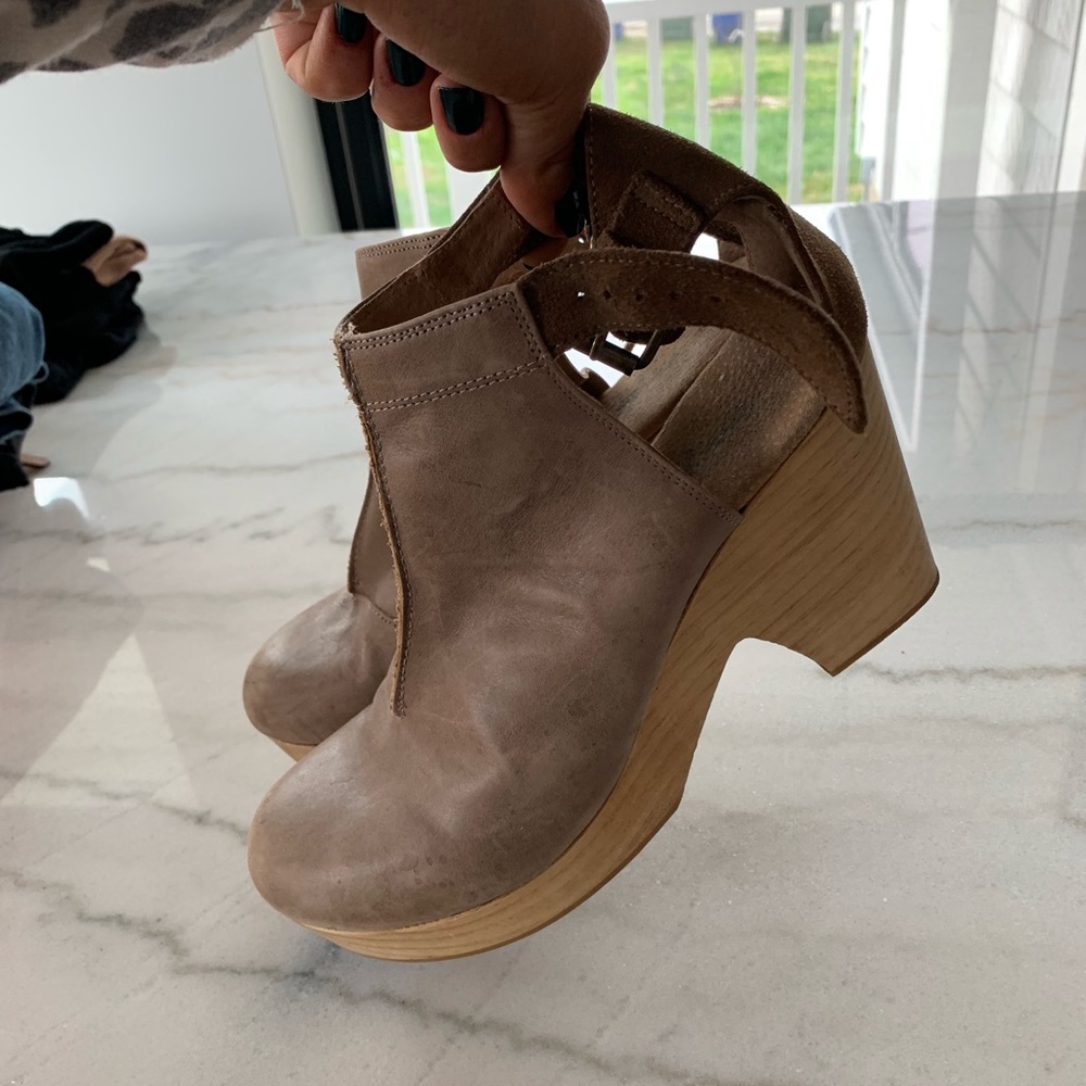 Free people heeled leather clogs